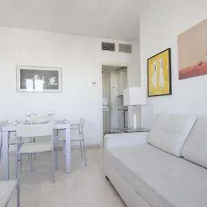 Rentalsevilla Confortable Cerca Del Barrio De Santa Cruz Sevilla